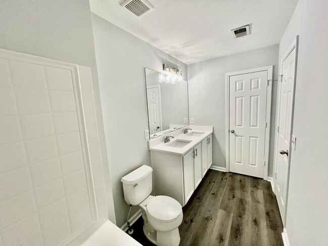Building Photo - 3473 Dianthus Ln NW