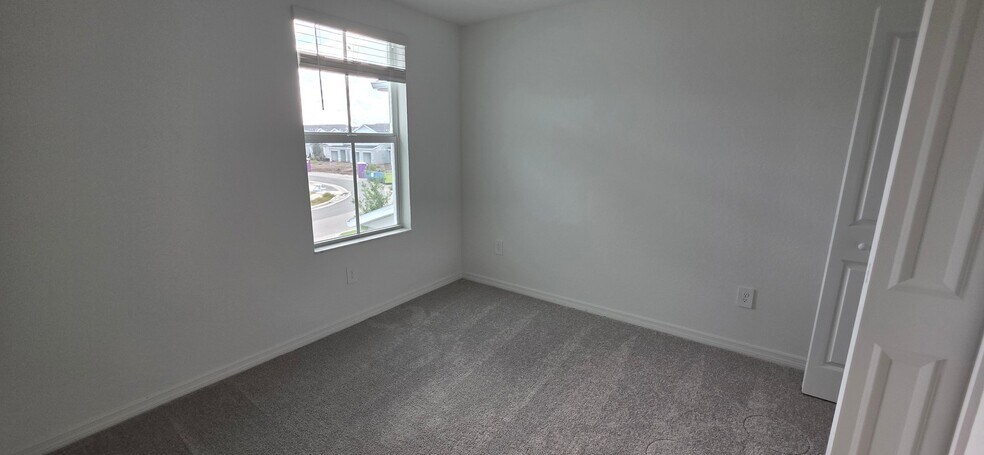 Building Photo - 14332 Lilac Sky Ter