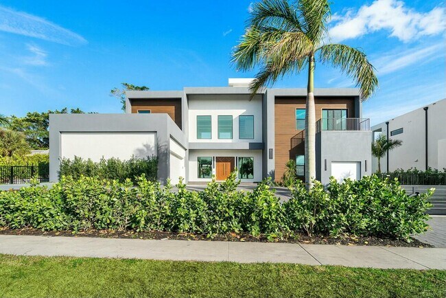 Building Photo - 13480 U.S. Rte 1