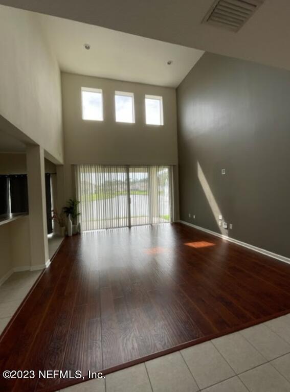 Building Photo - 3824 Silverpoint Ln