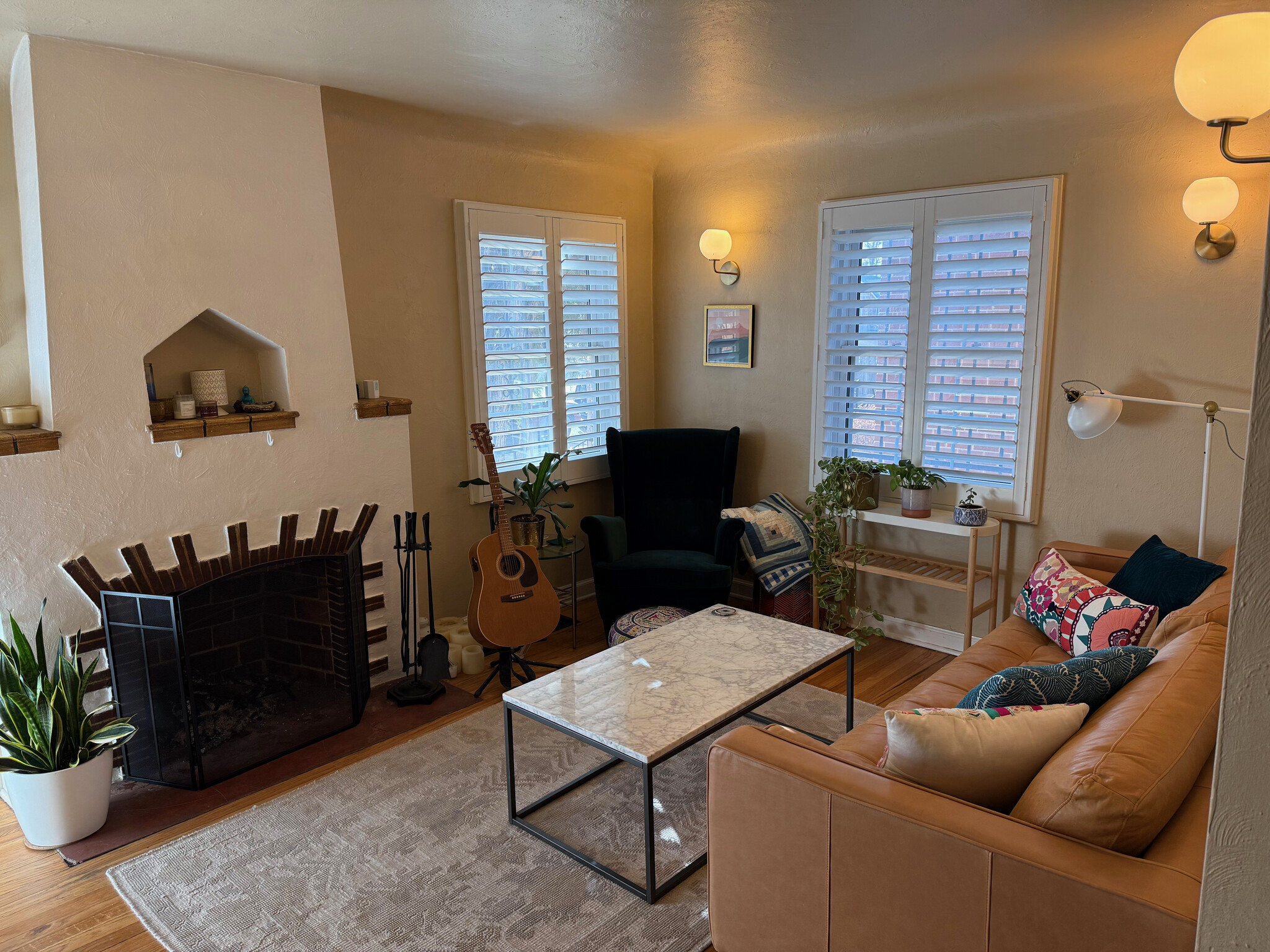 Wood burning fireplace in living room - 3423 N Saint Paul St