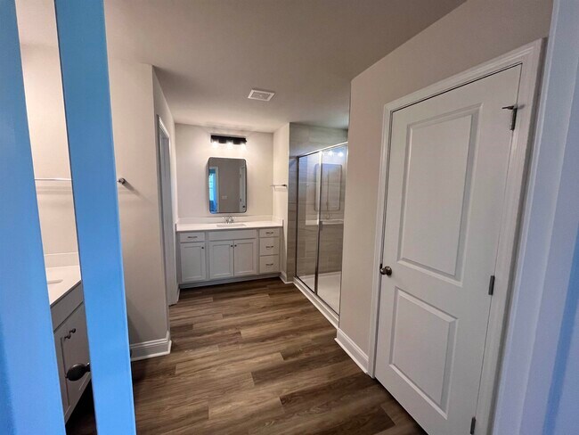 Building Photo - 575 Chatham Ct NW