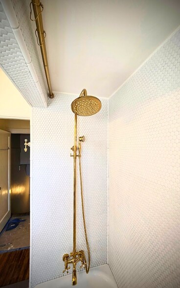 Building Photo - 332 S 3rd Ave