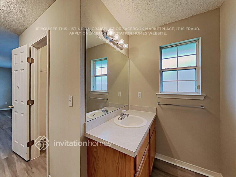 Building Photo - 5487 Marsala Ln