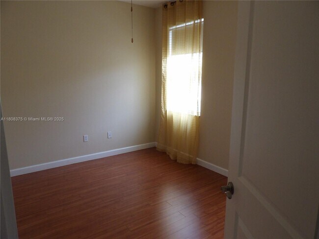 Building Photo - 3075 NW 126th Ave
