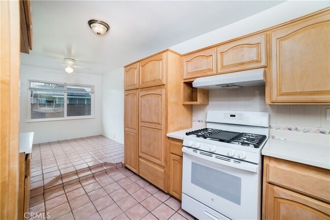 Building Photo - 2958 Gramercy St