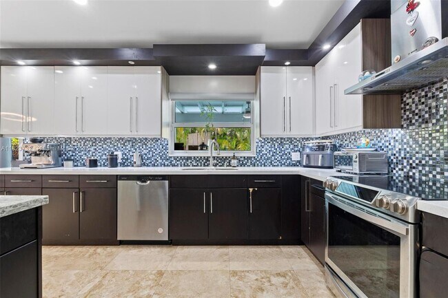 Building Photo - 13425 SW 91st Terrace