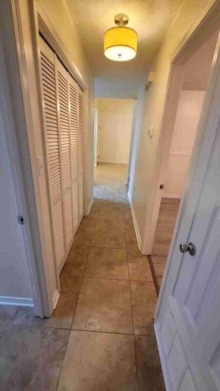 Building Photo - 953 Osprey Ct