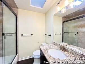 Building Photo - 814 Finale Ct