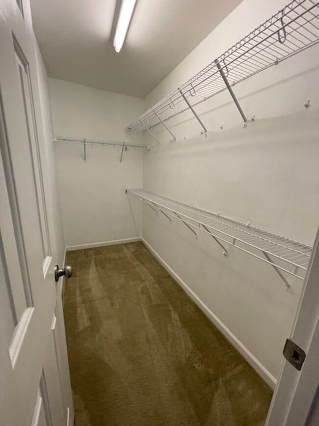 Building Photo - Whitsett / Walnut Crossing