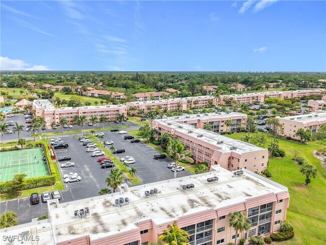 Building Photo - 150 Turtle Lake Ct
