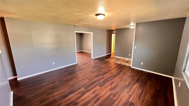 Building Photo - 1073 Leeward Dr