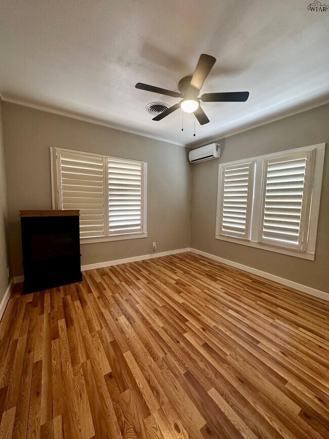 Building Photo - 1502 Fillmore St