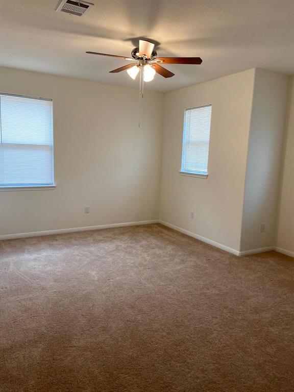 Building Photo - 2918 Zelma Dr
