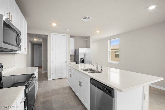 Building Photo - 17866 Saddle Rd