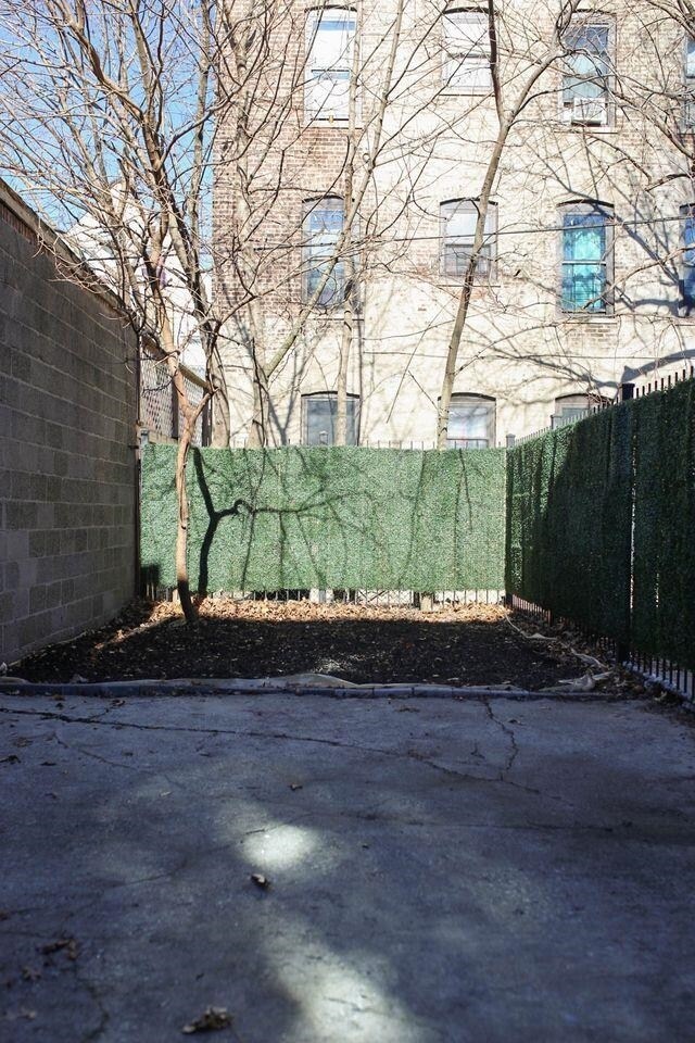 Primary Photo - 20 Clendenny Ave