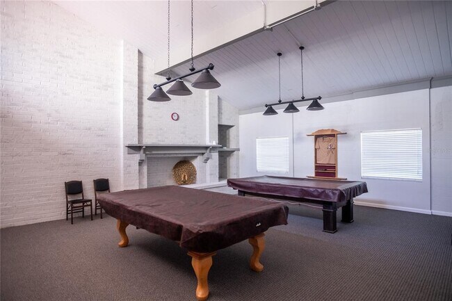 Building Photo - 2630 Pearce Dr