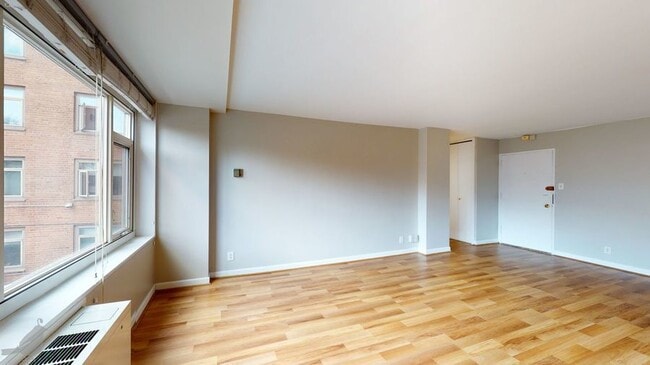 Building Photo - 1545 18th St NW