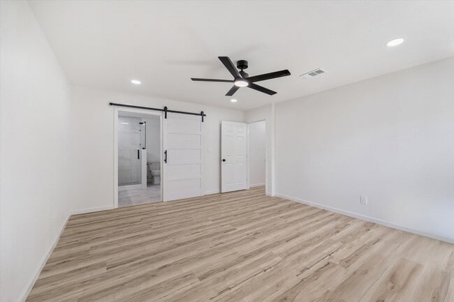 Building Photo - 3411 80th St