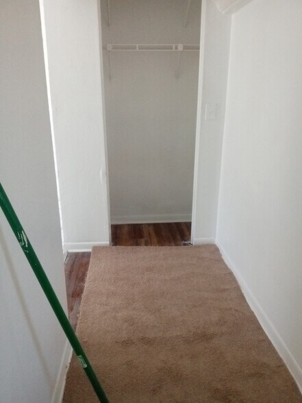 Building Photo - 602 26th St W