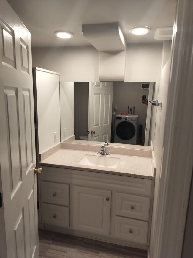 Building Photo - Charming 4 bd/ 2 bath home in Ogden!