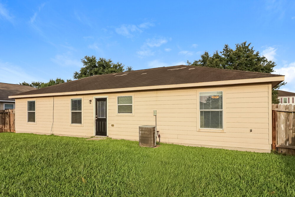 Building Photo - 4010 Cozy Trail Ct