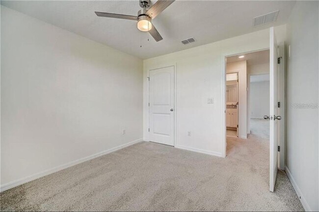 Building Photo - 9133 Mellow Coral St