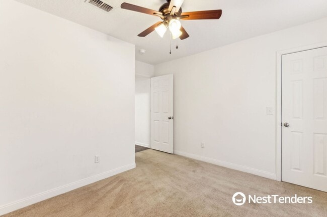 Building Photo - Great Amelia Island Location!