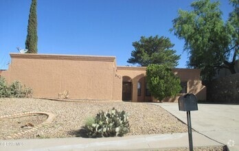 Building Photo - 231 Flynn Dr