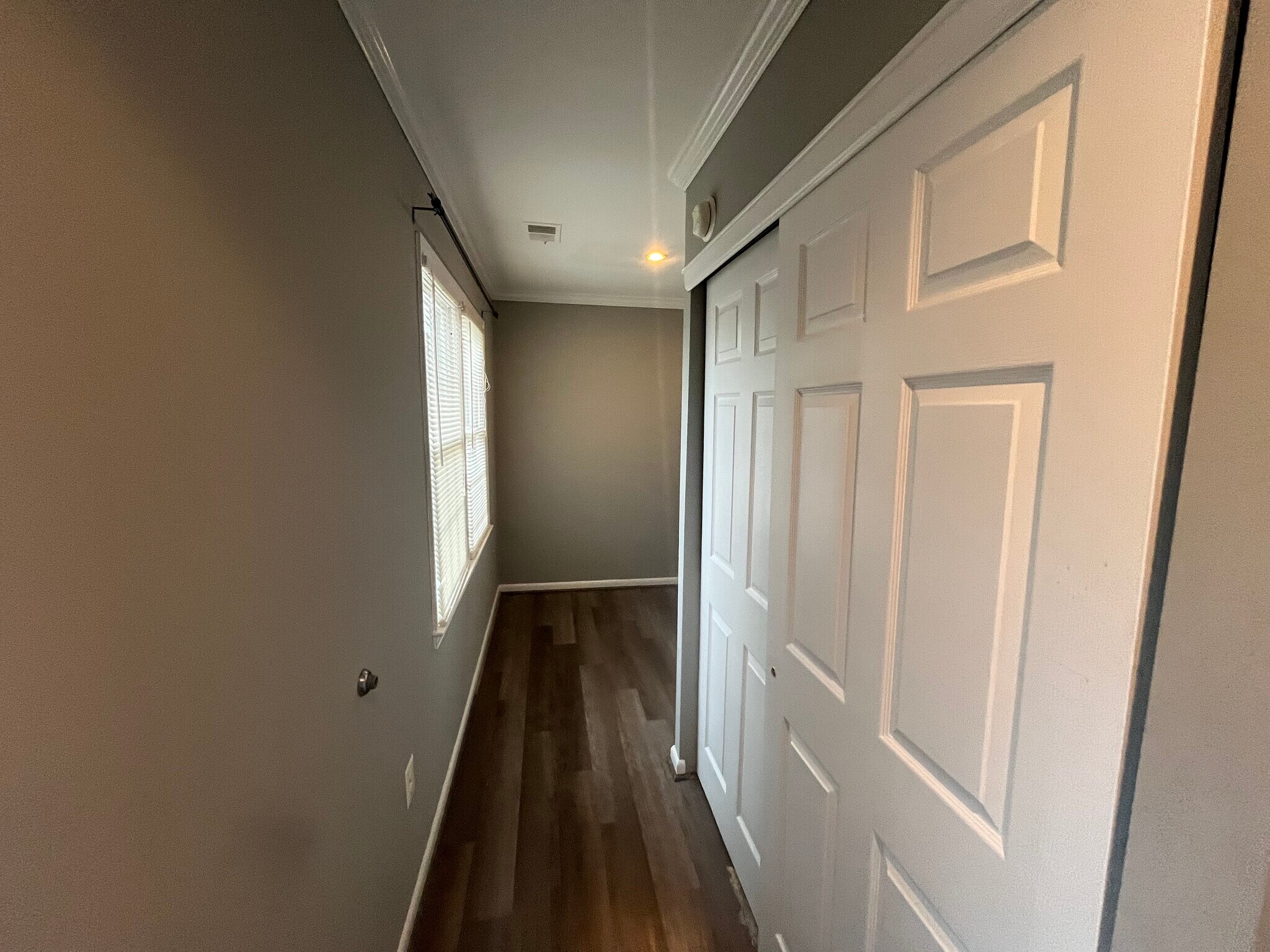 Building Photo - 12320 Woodlawn Ct