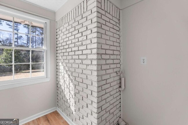 Building Photo - 6541 Debbie Sue Ln