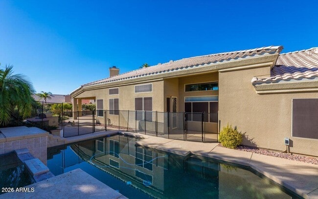 Building Photo - 1617 E Tierra Buena Ln