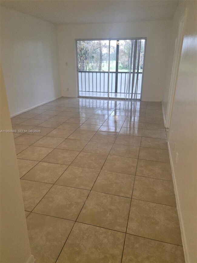 Building Photo - 7825 Fairview Dr