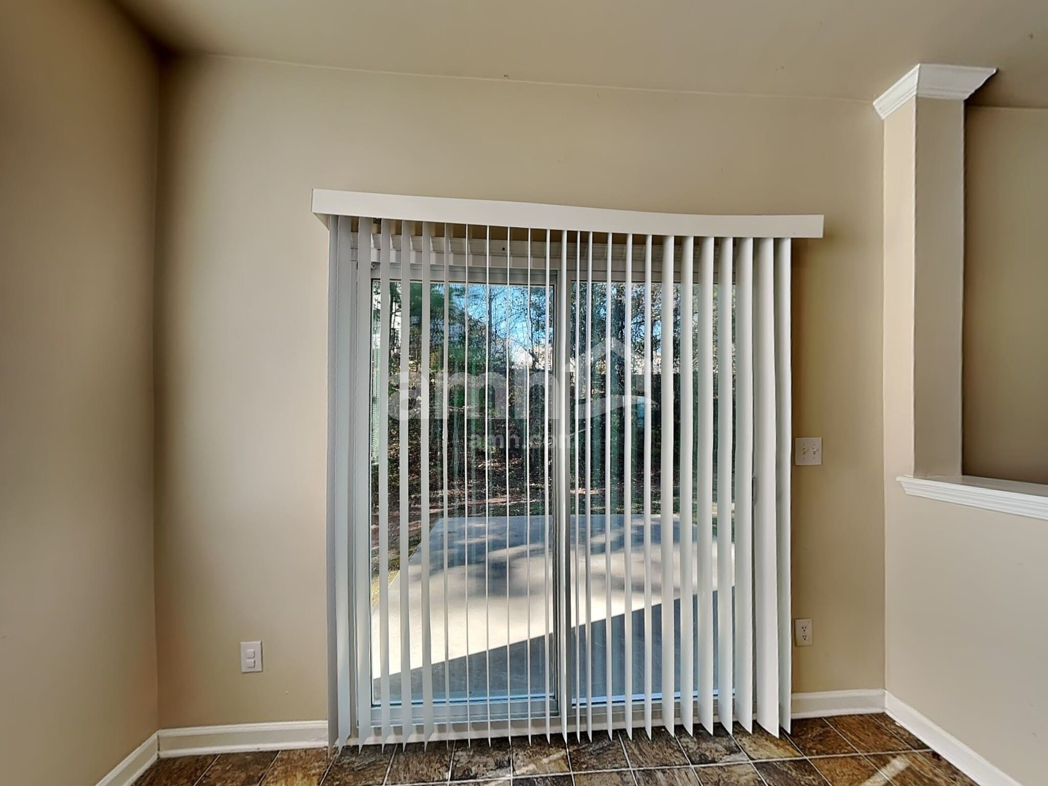 Building Photo - 2673 Blowing Wind Cir