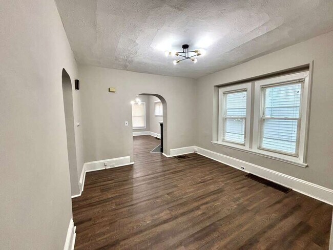 Building Photo - 6407 Dibble Ave