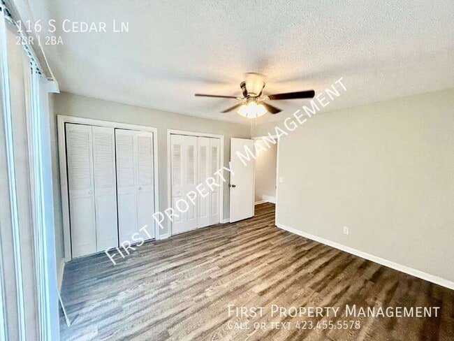 Building Photo - 116 S Cedar Ln