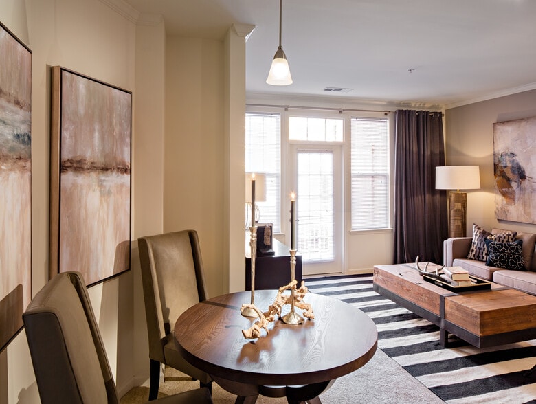 Living and dining room - Avalon Wharton