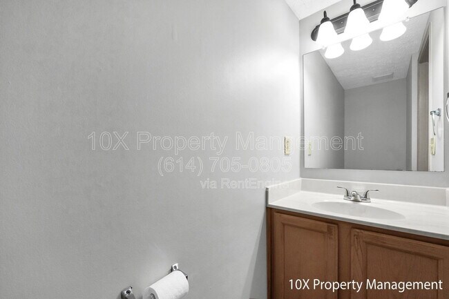 Building Photo - 7224 Candlestone Dr