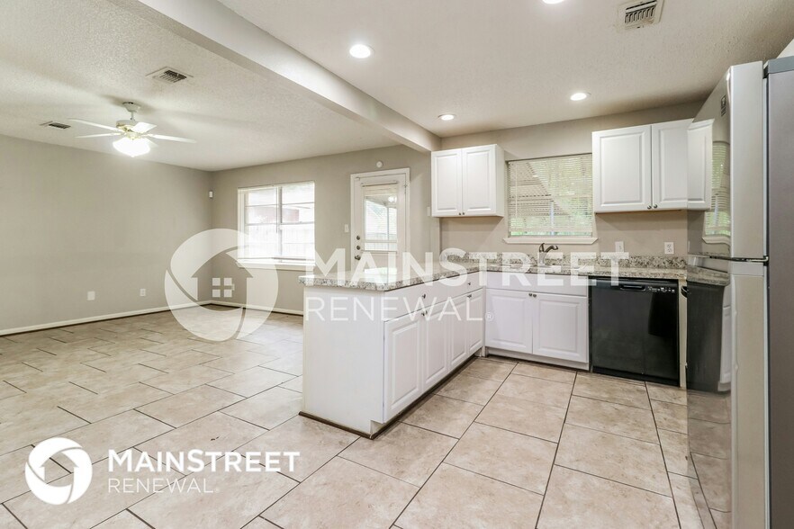 Building Photo - 26731 Cypress Rd