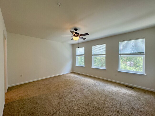 Building Photo - Charming 4 Bedroom/2.5 Bathroom Home in Bel Air, MD!
