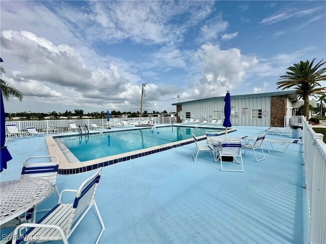 Building Photo - 3165 Bunny Run Dr