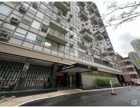 Building Photo - 1000 N Lake Shore Dr