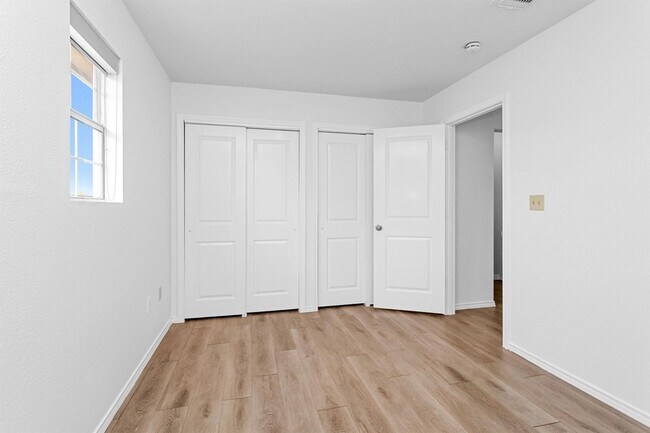 Building Photo - 2156 Hopper Rd