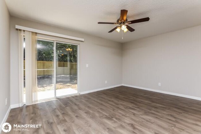Building Photo - 1360 S CENTRAL AVE, APOPKA, FL 32703