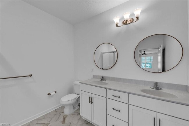 Building Photo - 1732 Dromolin Dr