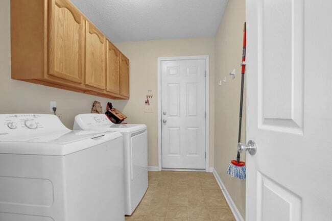 Building Photo - 106 Clint Mills Rd