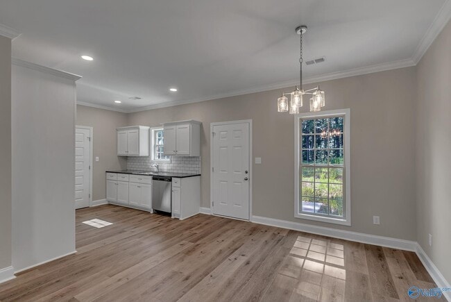 Building Photo - 20477 Poff Ln