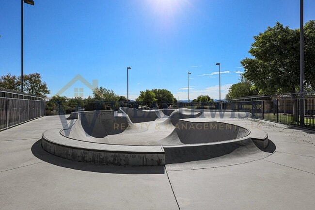 Building Photo - 3 Bedroom 2.5 Bath Home for Rent in Red Rock Village I Solar I 39912 S Farmers Way, Red Rock, AZ ...