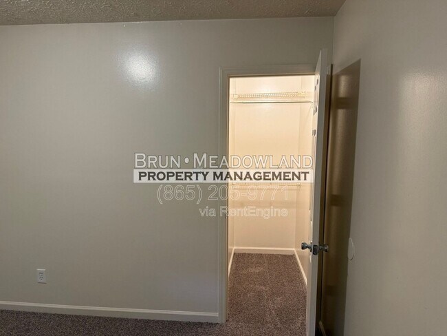Building Photo - 5525 Jacksboro Pike