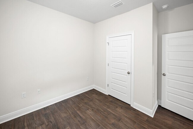 Building Photo - BRAND NEW HOME IN MAGNOLIA PINES!!!